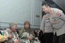 Momen Haru Nenek di Malang Bertemu Keluarga Setelah Terpisah 37 Tahun - JPNN.com Jatim