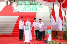 Khofifah Resmikan Masjid Raya Islamic Centre Karya Ridwan Kamil - JPNN.com Jatim