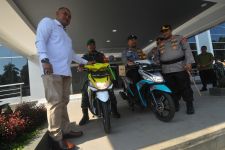 Gagalkan Peredaran Ganja 6,5 Kilogram, Babinsa dan Bhabinkamtibmas di Bogor Dihadiahi Motor - JPNN.com Jabar