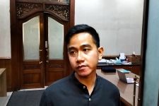 Antara Ganjar dan Prabowo Pilih Mana? Begini Jawaban Gibran - JPNN.com Jateng