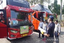 Warga Batang di Jakarta Silakan Bersiap, Pemkab Berangkatkan 3 Bus Mudik - JPNN.com Jateng