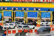 Polda Jawa Tengah Terapkan Sistem Satu Arah di Jalan Tol - JPNN.com Jateng