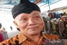 H-3 Lebaran, Pasar Grosir Batik Setono Pekalongan Masih Sepi, Pedagang Risau - JPNN.com Jateng