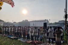 Ribuan Jemaah Muhammadiyah di Bandung Ikuti Salat Id Hari Ini - JPNN.com Jabar
