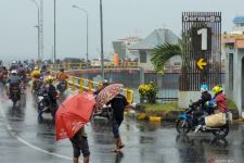Penyeberangan Ketapang-Gilimanuk Ditutup Akibat Cuaca Buruk, Jarak Pandang Minim - JPNN.com Jatim
