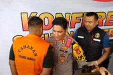 Tersangka Perampokan BRI Link di Lampung Selatan Diringkus Polisi, Ternyata Pelaku Mantan ASN  - JPNN.com Lampung