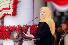 Hardiknas 2023, Gubernur Khofifah Sebut Pendidikan Harus Relevan di Era Digital - JPNN.com Jatim