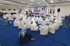 Menangkan Anies Baswedan di Pilpres 2024, NasDem Jatim Tirakat Lewat Khotmil Qur’an - JPNN.com Jatim
