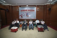 Tasyakur Milad ke-13, Bank Bjb Syariah Gelar Khitanan Massal dan Donor Darah - JPNN.com Jabar