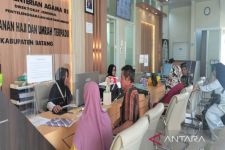 Tambahan Kuota Haji Tahun Ini di Batang Meningkat, Jadi Sebegini - JPNN.com Jateng