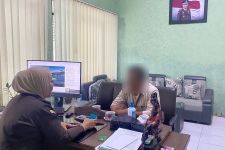 Sontoloyo, Mengaku Pegawai Kejagung, Dian Tipu Masyarakat yang Ingin Bekerja di Purwakarta - JPNN.com Jabar