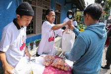 Warga Bandung Antusias Berburu Pasar Murah yang Digelar Sukarelawan Ganjar - JPNN.com Jabar