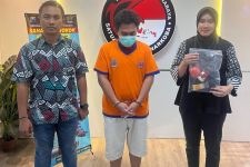 Sepi Pembeli, Penjual Pakaian di Surabaya Pilih Jalan Pintas Jadi Pengedar Narkoba - JPNN.com Jatim