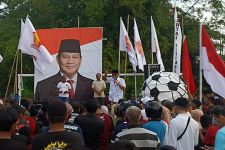Cara Prabowo Gaet Suara Untuk Pilpres 2024 dengan Turnamen Sepak Bola - JPNN.com Jatim