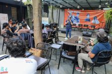 Cara Asyik Sukarelawan GMP Kenalkan Sosok Ganjar Kepada Milenial di Bandung - JPNN.com Jabar