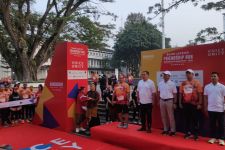 1.000 Peserta dari Berbagai Daerah Meriahkan Borobudur Marathon di Kota Bandung - JPNN.com Jabar