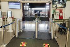 Ada Alat Canggih di Gerbang Keberangkatan Stasiun Semarang Tawang - JPNN.com Jateng
