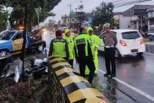 Pikap Tabrak Pemotor di Pakis Malang, 4 Orang Tewas - JPNN.com Jatim
