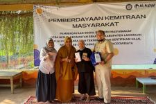 Unair Rebranding Desa Agrowisata di Lamongan Lewat Sertifikasi Halal - JPNN.com Jatim