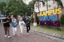 UMSurabaya Buka Pendaftaran Kuliah dengan Nilai UTBK, Simak Persyaratannya - JPNN.com Jatim