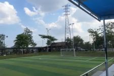 Berdiri di Atas Tanah Kas Desa, Maguwo Football Park Disegel Satpol PP - JPNN.com Jogja
