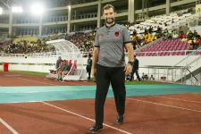 Pelatih Persis Solo Puji Kekuatan PSS Sleman, Tetapi - JPNN.com Jateng