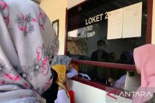 Sistem Zonasi PPDB di Serang Dikeluhkan Orang Tua Calon Peserta Didik - JPNN.com Banten