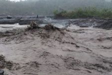 Pembangunan Infrastruktur yang Rusak Akibat Lahar Dingin Semeru Dikebut - JPNN.com Jatim