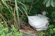 Warga Kediri Digegerkan Penemuan Mayat dalam Karung di Area Arca Totok Kerot - JPNN.com Jatim