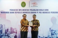 Jaga Kerahasiaan Berkas Negara, Mahkamah Agung Gandeng Pos Indonesia - JPNN.com Jabar