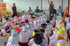 Yantie Rachim Gaungkan Gerakan Serbuaktif dalam Penutupan MPLS di SMPN 9 Bogor - JPNN.com Jabar