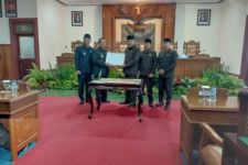 Masa Jabatan Berakhir, DPRD Tulungagung Usulkan Pemberhentian Kepala Daerah - JPNN.com Jatim