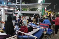 Rumah Sakit Hermina Depok Kebakaran, Puluhan Pasien Dievakuasi ke Luar Gedung - JPNN.com Jabar