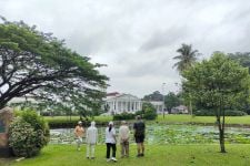 Pengelola Pastikan Tarif Masuk Kebun Raya Bogor Sudah Sesuai dengan Aturan - JPNN.com Jabar