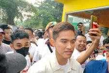 Kedatangan Kaesang Pangarep ke Kota Depok Disambut Riuh Ratusan Sukarelawan - JPNN.com Jabar