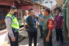 Babinsa Tanjung Karang Pusat Amankan Pelaku Pencuri Kotak Amal Masjid dari Amukan Massa - JPNN.com Lampung