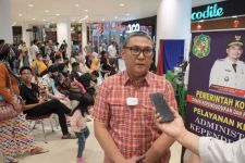 Blangko Terbatas, Disdukcapil Kota Medan Prioritaskan Pemilih Pemula Urus KTP El - JPNN.com Sumut