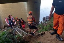 Ada Mayat di Sungai Cisadane Tangerang, Ini Identitas Korban - JPNN.com Banten