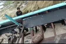 SAR Kerahkan 4 Tim Cari Nelayan yang Hilang Tenggelam di Perairan Tulungagung - JPNN.com Jatim