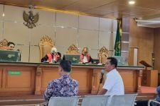 Ema Sumarna Diingatkan Hakim Soal Keberangkatan Rombongan Pemkot Bandung ke Thailand - JPNN.com Jabar
