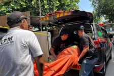 Satu Keluarga di Depok Diduga Jadi Korban Pembantaian, Ibu Meninggal Ayah dan Anak Luka-luka - JPNN.com Jabar