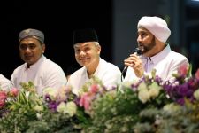 Harapan Habib Syech kepada Ganjar: Gaungkan Selawat di Seluruh Indonesia - JPNN.com Jateng
