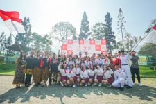 Royal Safari Garden Ajak Pengunjung Meriahkan HUT ke-78 RI - JPNN.com Jabar