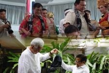Prabowo Dapat Dukungan Budiman, Ganjar-Cak Imin Pamer Burung Cinta Merah Hijau - JPNN.com Jateng
