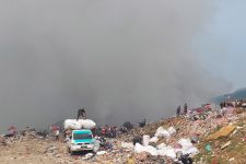 Polisi Ungkap Penyebab Kebakaran TPA Sarimukti di Bandung Barat - JPNN.com Jabar
