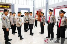 Irjen Agung Bentuk Polisi Pariwisata di Kawasan Danau Toba, Ini Tugas dan Fungsinya - JPNN.com Sumut