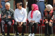 Jokowi: SMKN Jateng Rintisan Ganjar Solusi Penanganan Kemiskinan - JPNN.com Jateng