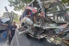 Kecelakaan Bus Eka Vs Bus Sugeng Rahayu di Ngawi Tewaskan 3 Orang - JPNN.com Jatim