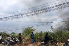 Polisi Amankan TPA Jatibarang Semarang yang Terbakar, Potensi Bahaya Diantisipasi - JPNN.com Jateng