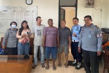 Mbak MJ Selundupkan Ponsel ke Rutan Medaeng di Kaos Kaki, Gelagapan Saat di X-Ray - JPNN.com Jatim